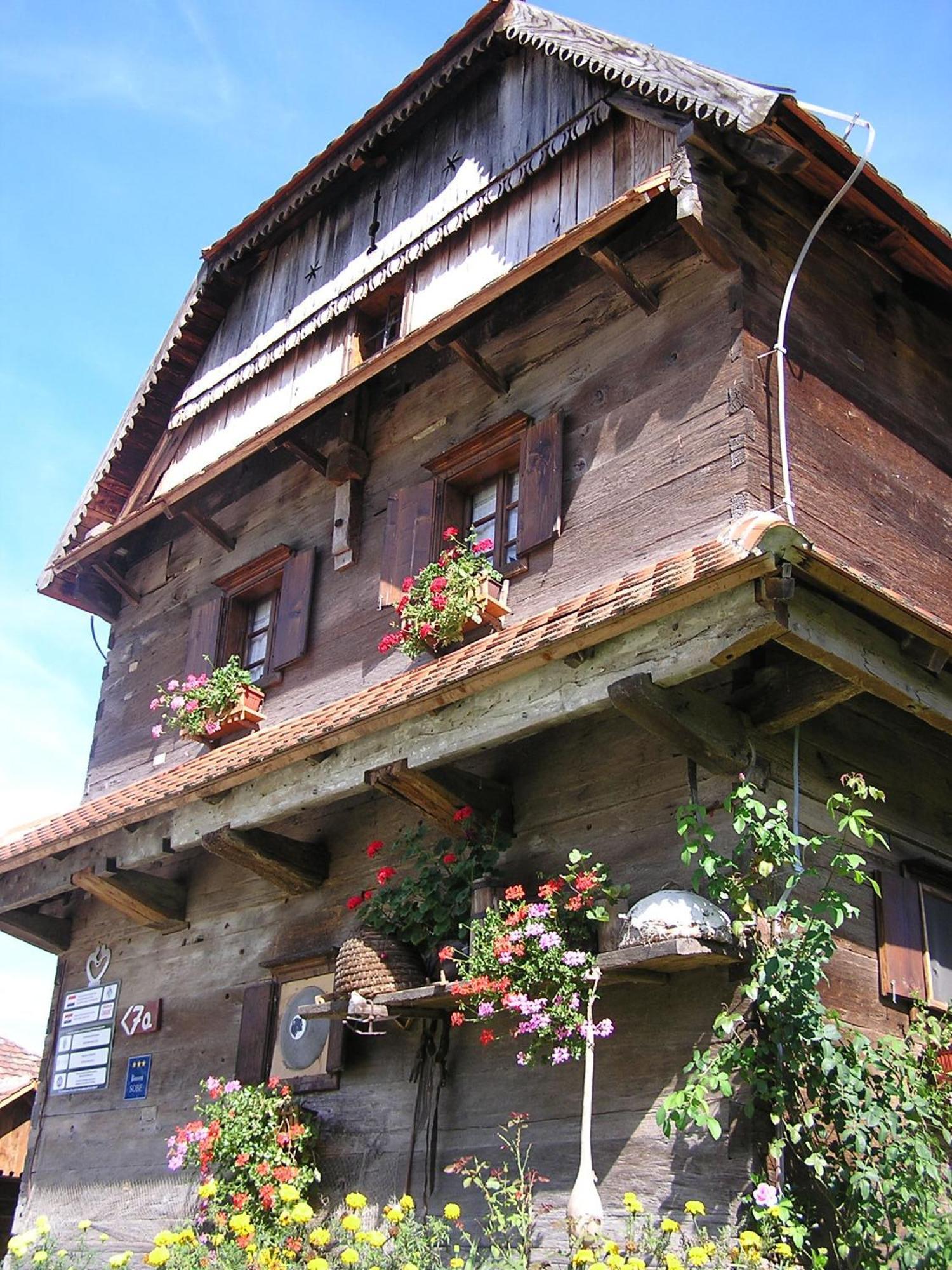 Hotel Tradicije Čigoč Exterior foto